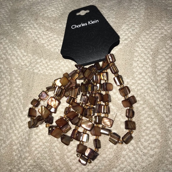 {FREE w/ purchase} Set of 5 bracelets brown to cream colors - Picture 2 of 4